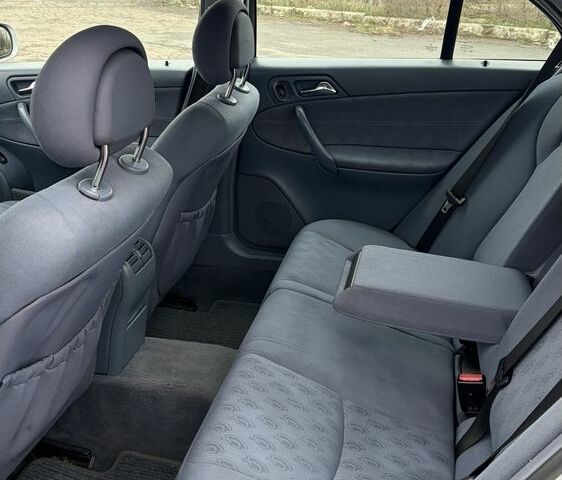 Сірий Мерседес Ц-Клас, об'ємом двигуна 2.2 л та пробігом 300 тис. км за 3100 $, фото 19 на Automoto.ua