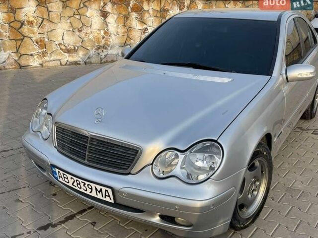 Сірий Мерседес Ц-Клас, об'ємом двигуна 1.8 л та пробігом 236 тис. км за 4800 $, фото 6 на Automoto.ua
