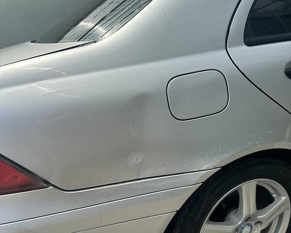 Сірий Мерседес Ц-Клас, об'ємом двигуна 1.8 л та пробігом 290 тис. км за 5200 $, фото 2 на Automoto.ua