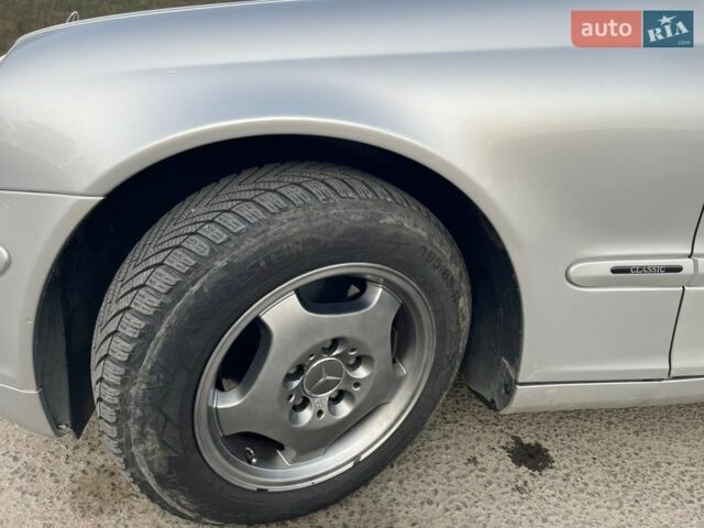 Сірий Мерседес Ц-Клас, об'ємом двигуна 1.8 л та пробігом 236 тис. км за 4800 $, фото 4 на Automoto.ua