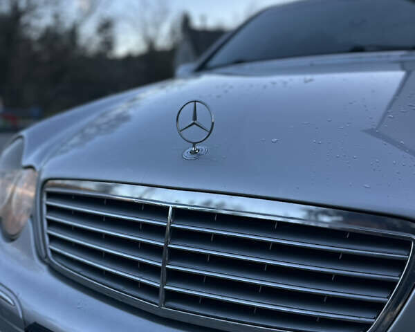 Сірий Мерседес Ц-Клас, об'ємом двигуна 2.69 л та пробігом 296 тис. км за 4200 $, фото 13 на Automoto.ua