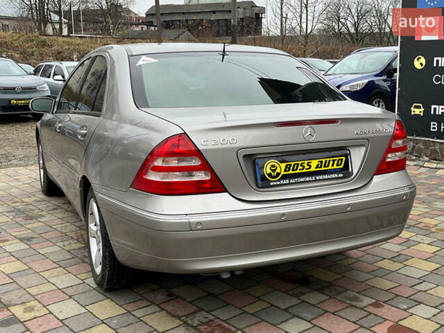Серый Мерседес Ц-Класс, объемом двигателя 1.8 л и пробегом 250 тыс. км за 6990 $, фото 5 на Automoto.ua