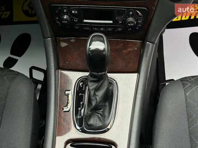 Серый Мерседес Ц-Класс, объемом двигателя 1.8 л и пробегом 250 тыс. км за 6990 $, фото 14 на Automoto.ua