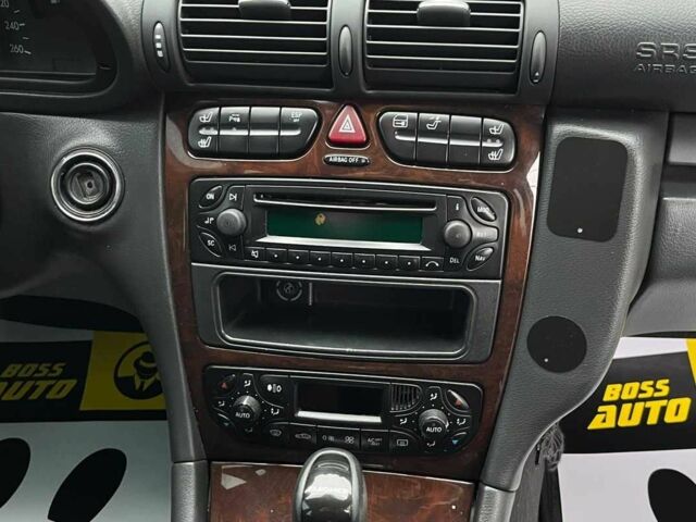 Сірий Мерседес Ц-Клас, об'ємом двигуна 1.8 л та пробігом 250 тис. км за 6990 $, фото 13 на Automoto.ua