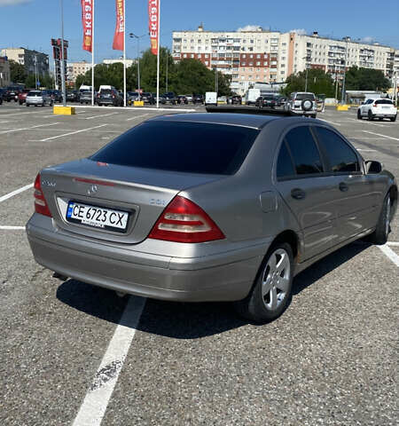 Сірий Мерседес Ц-Клас, об'ємом двигуна 2.15 л та пробігом 338 тис. км за 5500 $, фото 4 на Automoto.ua