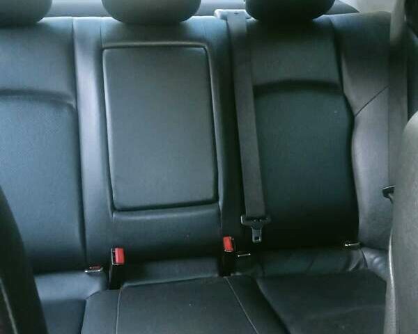 Сірий Мерседес Ц-Клас, об'ємом двигуна 2.6 л та пробігом 70 тис. км за 4000 $, фото 10 на Automoto.ua