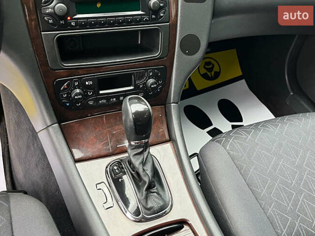 Серый Мерседес Ц-Класс, объемом двигателя 1.8 л и пробегом 250 тыс. км за 6990 $, фото 15 на Automoto.ua