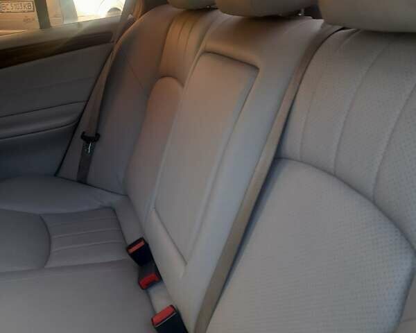 Сірий Мерседес Ц-Клас, об'ємом двигуна 2.15 л та пробігом 390 тис. км за 3496 $, фото 18 на Automoto.ua