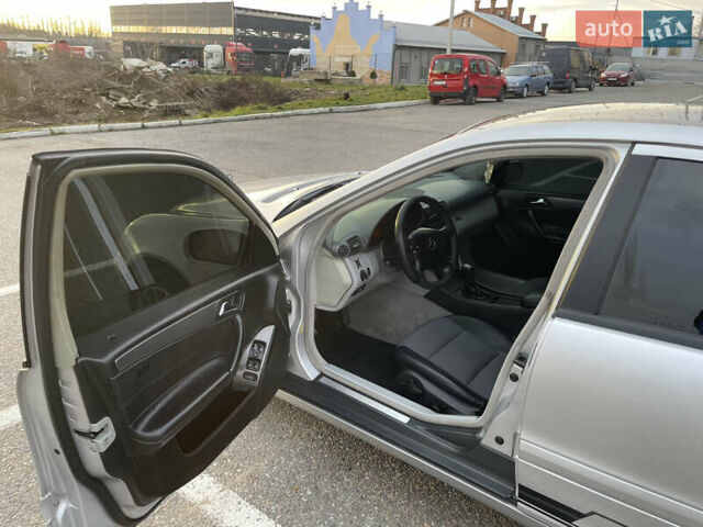 Сірий Мерседес Ц-Клас, об'ємом двигуна 1.8 л та пробігом 270 тис. км за 5000 $, фото 6 на Automoto.ua