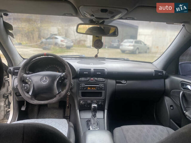 Сірий Мерседес Ц-Клас, об'ємом двигуна 1.8 л та пробігом 300 тис. км за 5000 $, фото 10 на Automoto.ua