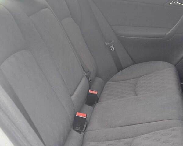 Серый Мерседес Ц-Класс, объемом двигателя 2.2 л и пробегом 340 тыс. км за 4600 $, фото 10 на Automoto.ua