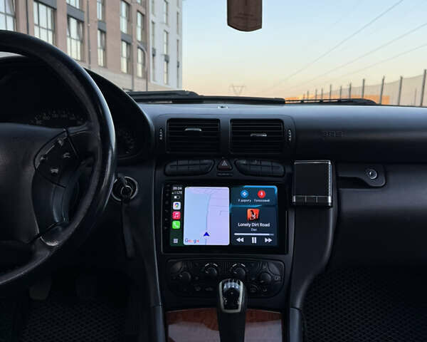 Сірий Мерседес Ц-Клас, об'ємом двигуна 1.8 л та пробігом 289 тис. км за 5500 $, фото 48 на Automoto.ua