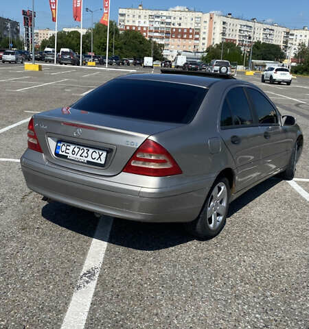 Сірий Мерседес Ц-Клас, об'ємом двигуна 2.15 л та пробігом 338 тис. км за 5500 $, фото 2 на Automoto.ua