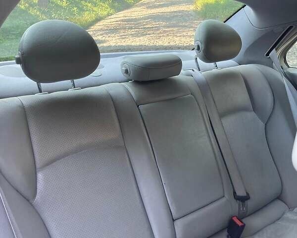 Серый Мерседес Ц-Класс, объемом двигателя 1.8 л и пробегом 247 тыс. км за 5500 $, фото 6 на Automoto.ua