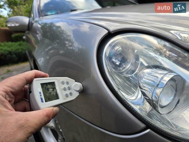 Серый Мерседес Ц-Класс, объемом двигателя 1.8 л и пробегом 176 тыс. км за 7500 $, фото 57 на Automoto.ua
