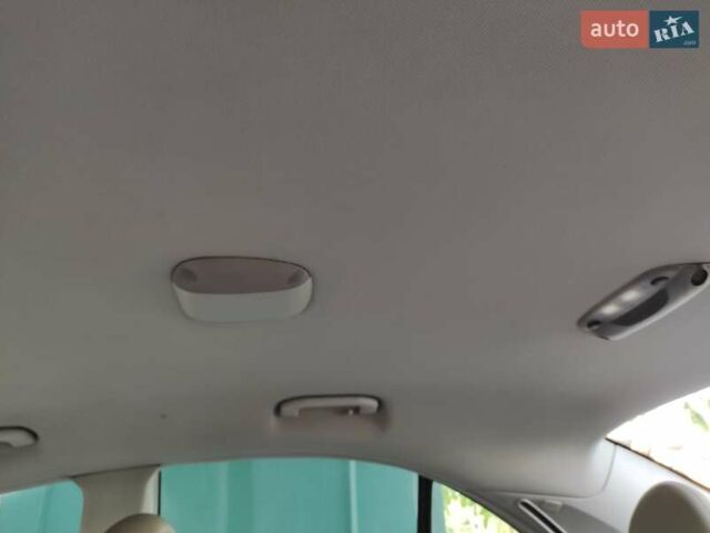 Серый Мерседес Ц-Класс, объемом двигателя 2 л и пробегом 250 тыс. км за 8400 $, фото 17 на Automoto.ua