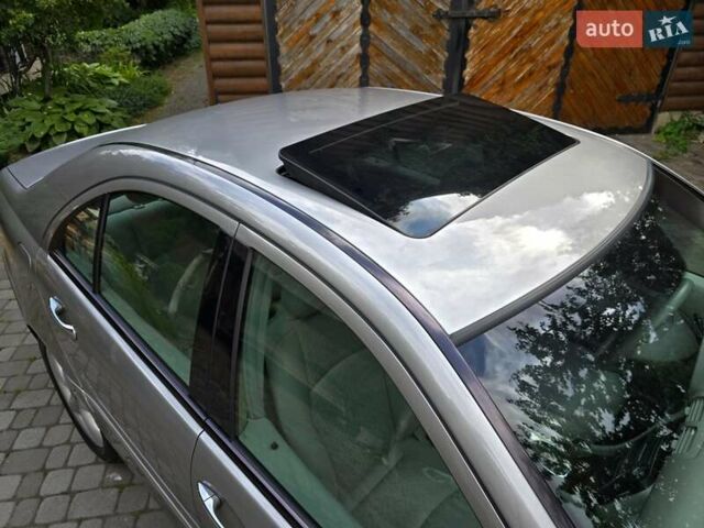 Серый Мерседес Ц-Класс, объемом двигателя 1.8 л и пробегом 176 тыс. км за 7500 $, фото 10 на Automoto.ua