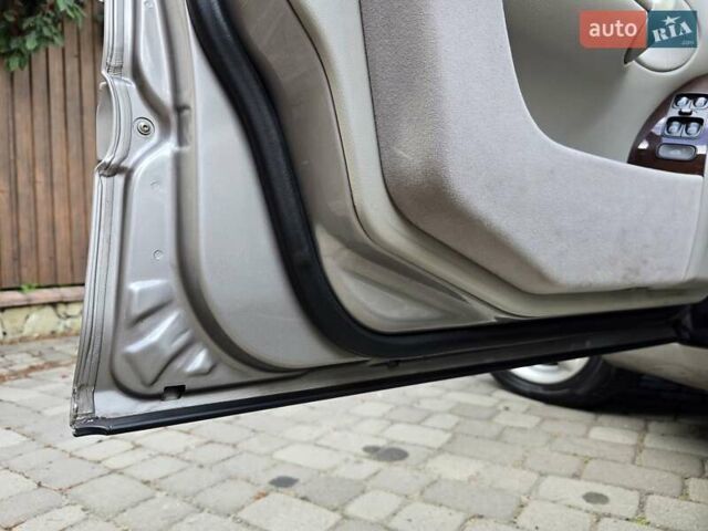 Серый Мерседес Ц-Класс, объемом двигателя 1.8 л и пробегом 176 тыс. км за 7500 $, фото 132 на Automoto.ua