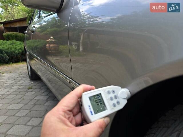 Серый Мерседес Ц-Класс, объемом двигателя 1.8 л и пробегом 176 тыс. км за 7500 $, фото 58 на Automoto.ua