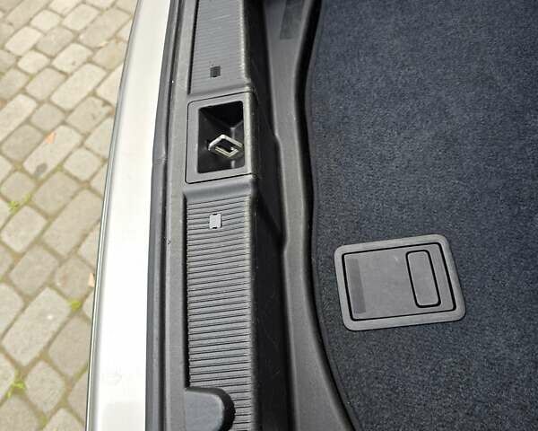 Серый Мерседес Ц-Класс, объемом двигателя 1.8 л и пробегом 176 тыс. км за 7500 $, фото 187 на Automoto.ua