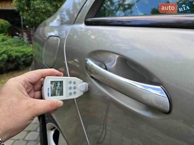 Серый Мерседес Ц-Класс, объемом двигателя 1.8 л и пробегом 176 тыс. км за 7500 $, фото 63 на Automoto.ua