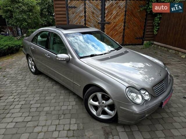 Серый Мерседес Ц-Класс, объемом двигателя 1.8 л и пробегом 176 тыс. км за 7500 $, фото 4 на Automoto.ua