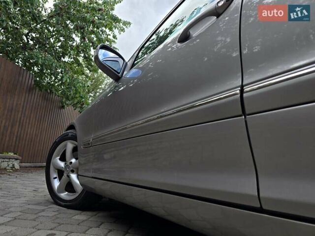 Серый Мерседес Ц-Класс, объемом двигателя 1.8 л и пробегом 176 тыс. км за 7500 $, фото 20 на Automoto.ua