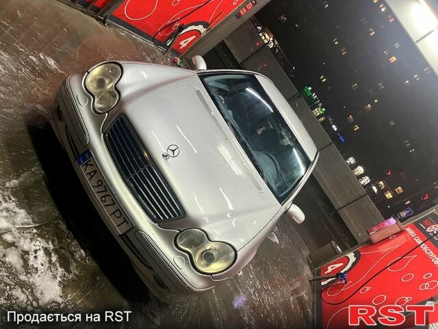 Серый Мерседес Ц-Класс, объемом двигателя 1.8 л и пробегом 330 тыс. км за 3700 $, фото 3 на Automoto.ua