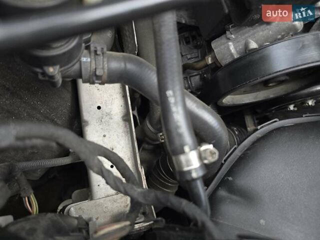 Серый Мерседес Ц-Класс, объемом двигателя 1.8 л и пробегом 176 тыс. км за 7500 $, фото 207 на Automoto.ua