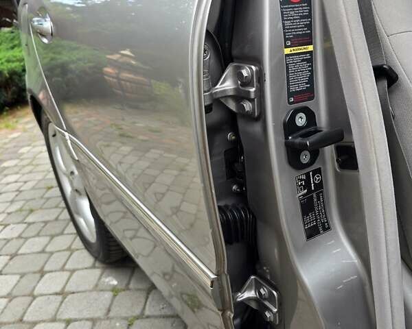 Серый Мерседес Ц-Класс, объемом двигателя 1.8 л и пробегом 176 тыс. км за 7500 $, фото 83 на Automoto.ua