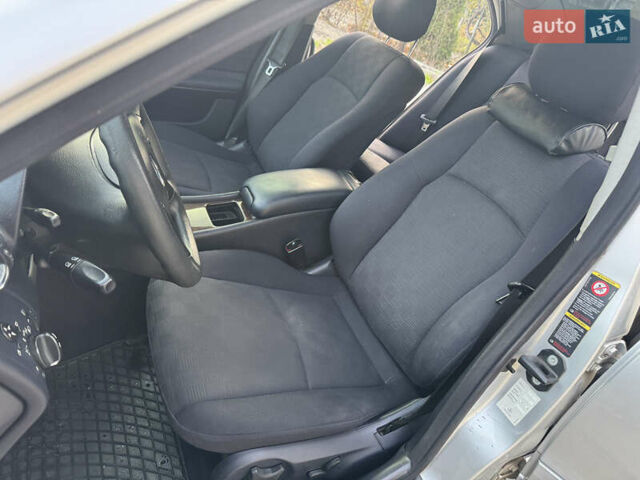 Сірий Мерседес Ц-Клас, об'ємом двигуна 2.2 л та пробігом 245 тис. км за 5550 $, фото 26 на Automoto.ua
