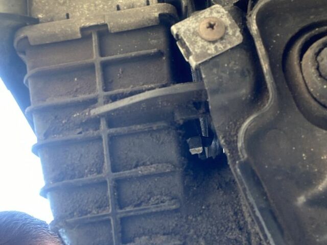 Серый Мерседес Ц-Класс, объемом двигателя 0 л и пробегом 493 тыс. км за 2589 $, фото 13 на Automoto.ua