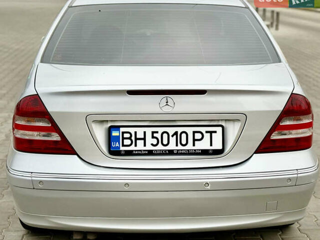 Сірий Мерседес Ц-Клас, об'ємом двигуна 1.8 л та пробігом 225 тис. км за 6700 $, фото 26 на Automoto.ua