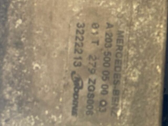 Серый Мерседес Ц-Класс, объемом двигателя 0 л и пробегом 493 тыс. км за 2589 $, фото 12 на Automoto.ua