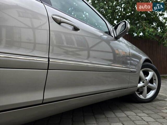 Серый Мерседес Ц-Класс, объемом двигателя 1.8 л и пробегом 176 тыс. км за 7500 $, фото 53 на Automoto.ua