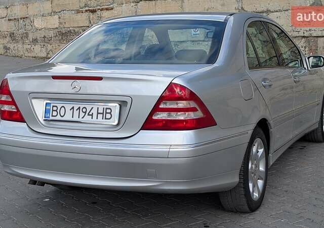 Сірий Мерседес Ц-Клас, об'ємом двигуна 1.8 л та пробігом 239 тис. км за 5900 $, фото 6 на Automoto.ua