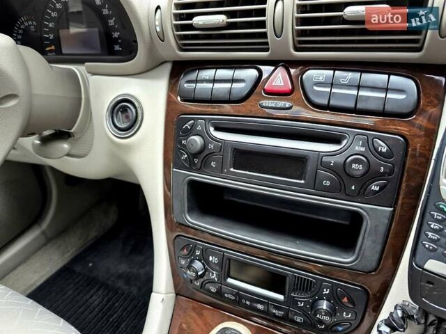 Серый Мерседес Ц-Класс, объемом двигателя 1.8 л и пробегом 176 тыс. км за 7500 $, фото 96 на Automoto.ua