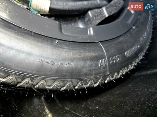 Серый Мерседес Ц-Класс, объемом двигателя 1.8 л и пробегом 176 тыс. км за 7500 $, фото 183 на Automoto.ua