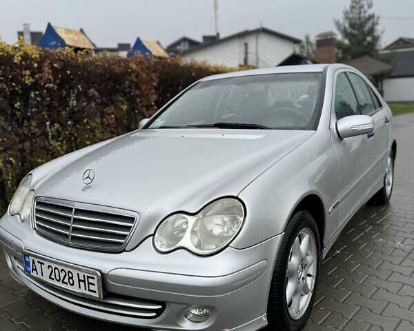 Сірий Мерседес Ц-Клас, об'ємом двигуна 2.15 л та пробігом 420 тис. км за 6000 $, фото 3 на Automoto.ua