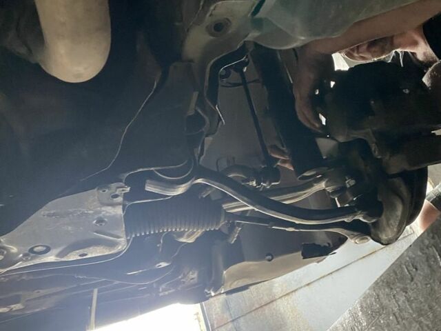 Серый Мерседес Ц-Класс, объемом двигателя 0 л и пробегом 493 тыс. км за 2589 $, фото 16 на Automoto.ua