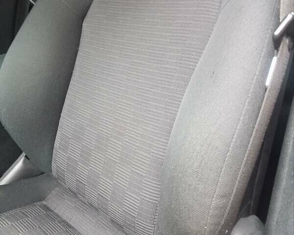 Серый Мерседес Ц-Класс, объемом двигателя 1.8 л и пробегом 245 тыс. км за 5200 $, фото 13 на Automoto.ua