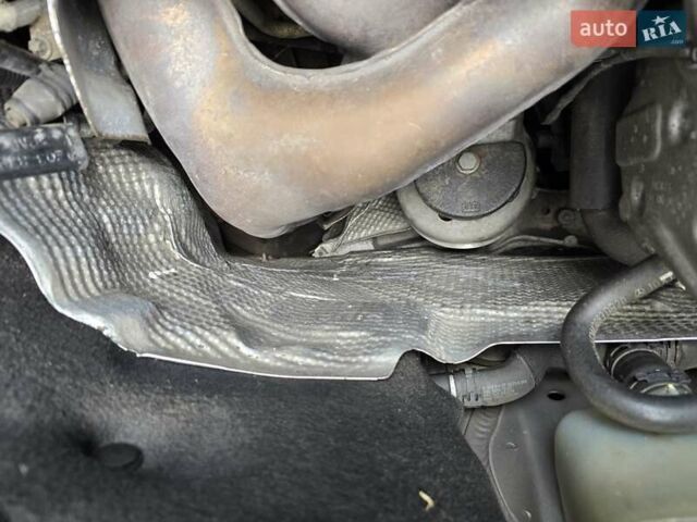 Серый Мерседес Ц-Класс, объемом двигателя 1.8 л и пробегом 176 тыс. км за 7500 $, фото 208 на Automoto.ua