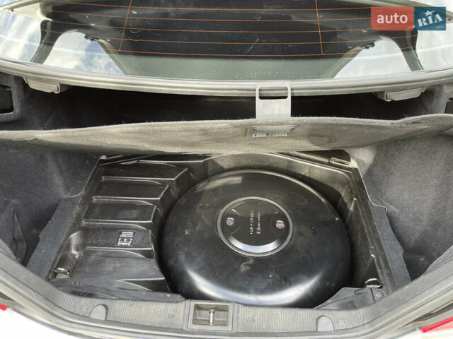 Серый Мерседес Ц-Класс, объемом двигателя 1.8 л и пробегом 211 тыс. км за 7770 $, фото 9 на Automoto.ua