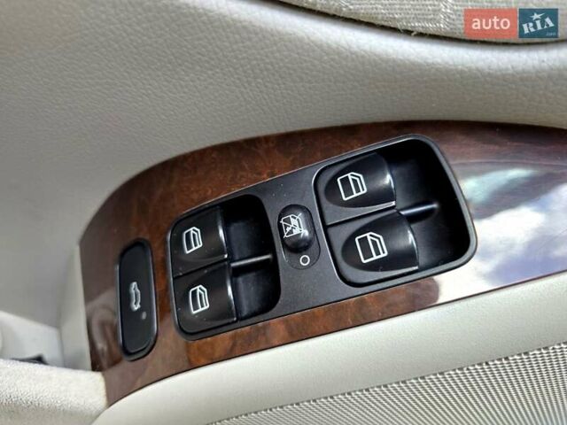 Серый Мерседес Ц-Класс, объемом двигателя 1.8 л и пробегом 176 тыс. км за 7500 $, фото 133 на Automoto.ua