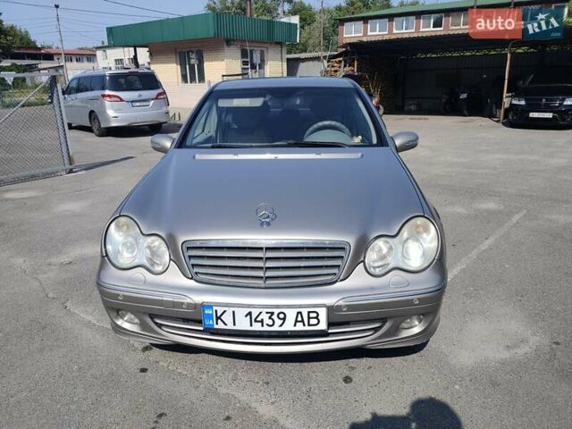 Сірий Мерседес Ц-Клас, об'ємом двигуна 1.8 л та пробігом 212 тис. км за 7000 $, фото 3 на Automoto.ua