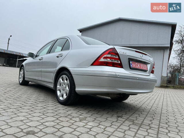 Сірий Мерседес Ц-Клас, об'ємом двигуна 1.8 л та пробігом 162 тис. км за 7299 $, фото 18 на Automoto.ua