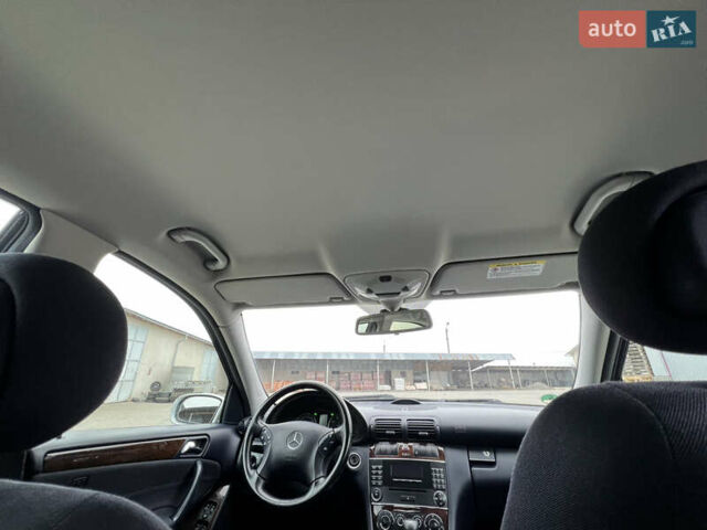 Сірий Мерседес Ц-Клас, об'ємом двигуна 1.8 л та пробігом 162 тис. км за 7299 $, фото 51 на Automoto.ua