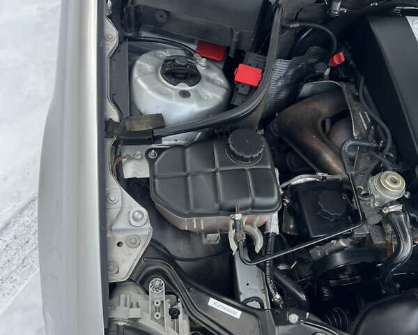 Серый Мерседес Ц-Класс, объемом двигателя 1.8 л и пробегом 162 тыс. км за 6850 $, фото 75 на Automoto.ua