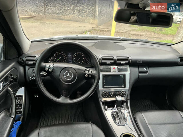 Серый Мерседес Ц-Класс, объемом двигателя 1.8 л и пробегом 263 тыс. км за 7600 $, фото 8 на Automoto.ua