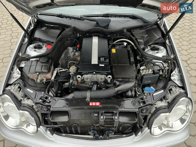 Сірий Мерседес Ц-Клас, об'ємом двигуна 1.8 л та пробігом 162 тис. км за 7299 $, фото 68 на Automoto.ua